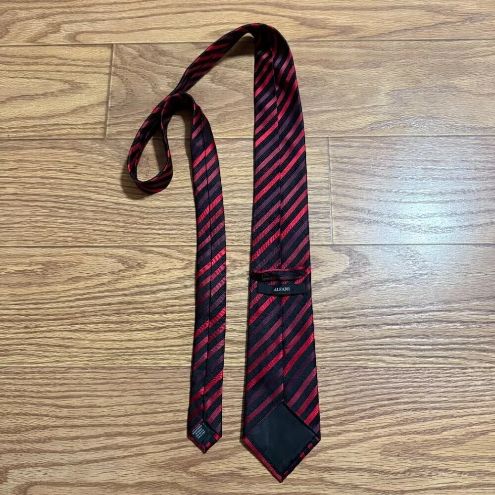 Alfani Tie